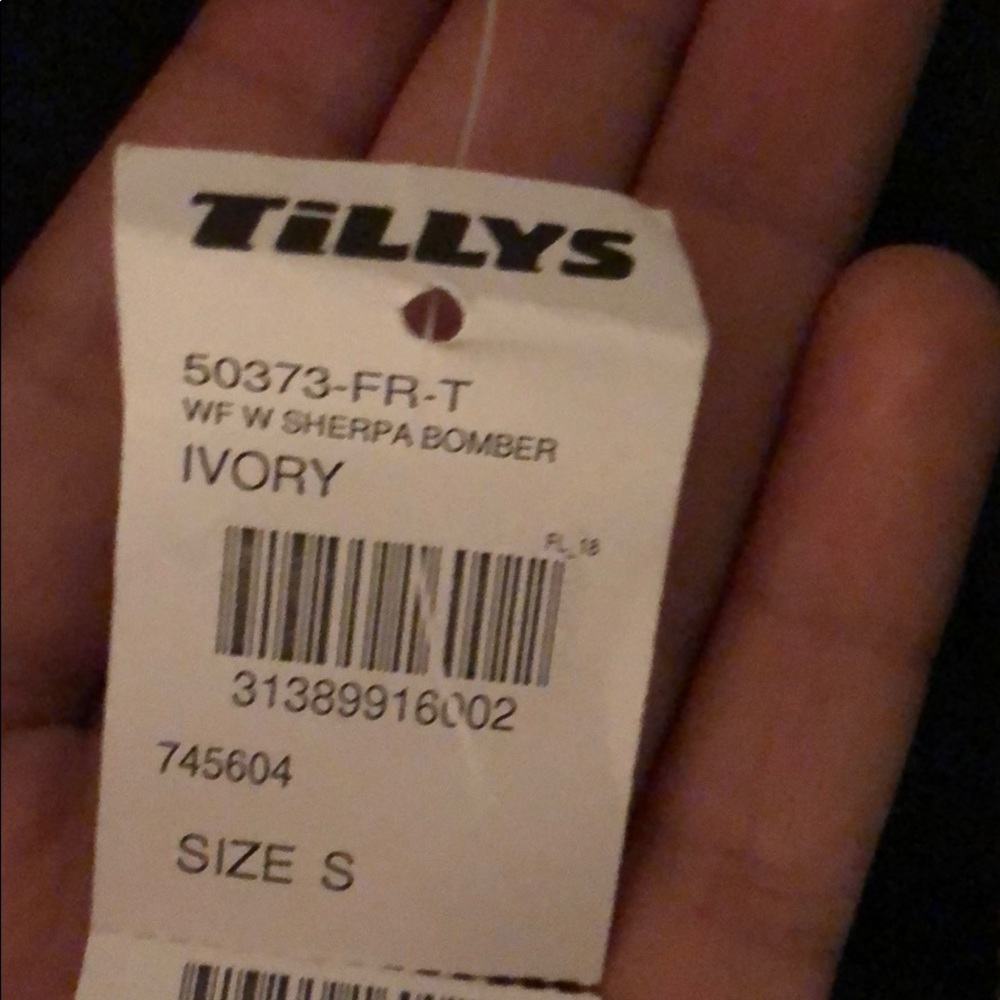 Fuzzy jacket - Picture 3 of 8